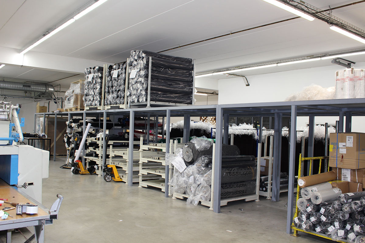 Stockage matière (photo 1) - BARAN Company